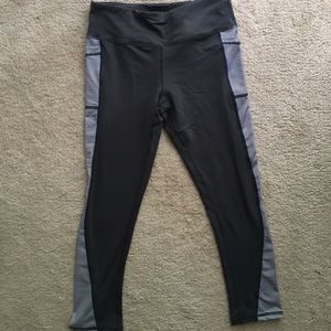 NWOT Senita Athletics gray leggings